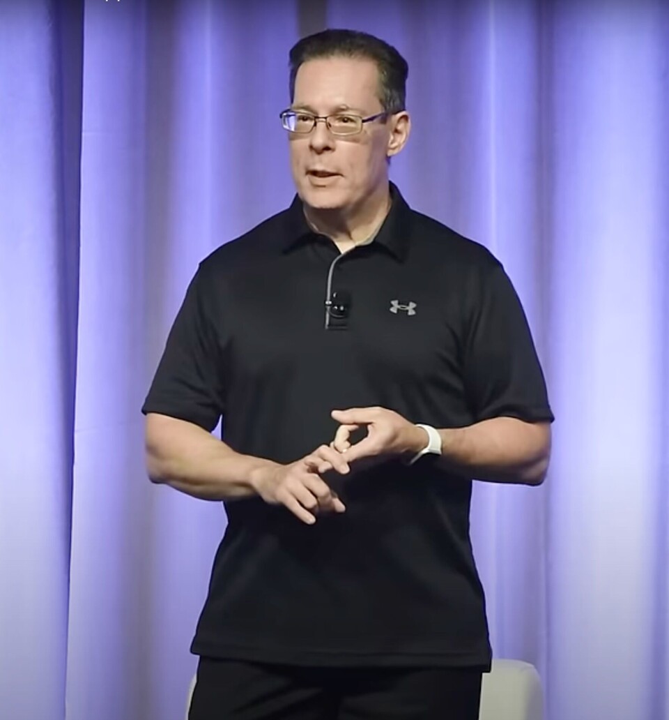 ISO C++ Chair Herb Sutter leaves Microsoft, declares forthcoming C++ 26 ...